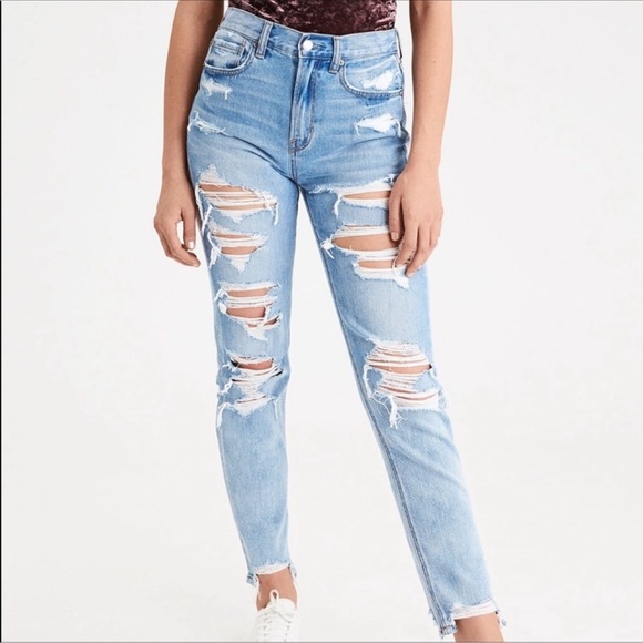 American Eagle Stretch Distressed Mom Jeans Size 12 - Picture 1 of 7